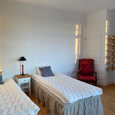Laegenhet Med Havsutsikt Apartment Strömstad Екстериор снимка